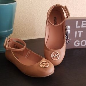 Michael Kors girls flats